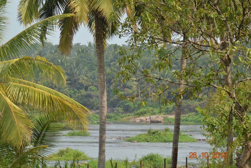 Ambrra River Resort Pollachi Exterior photo