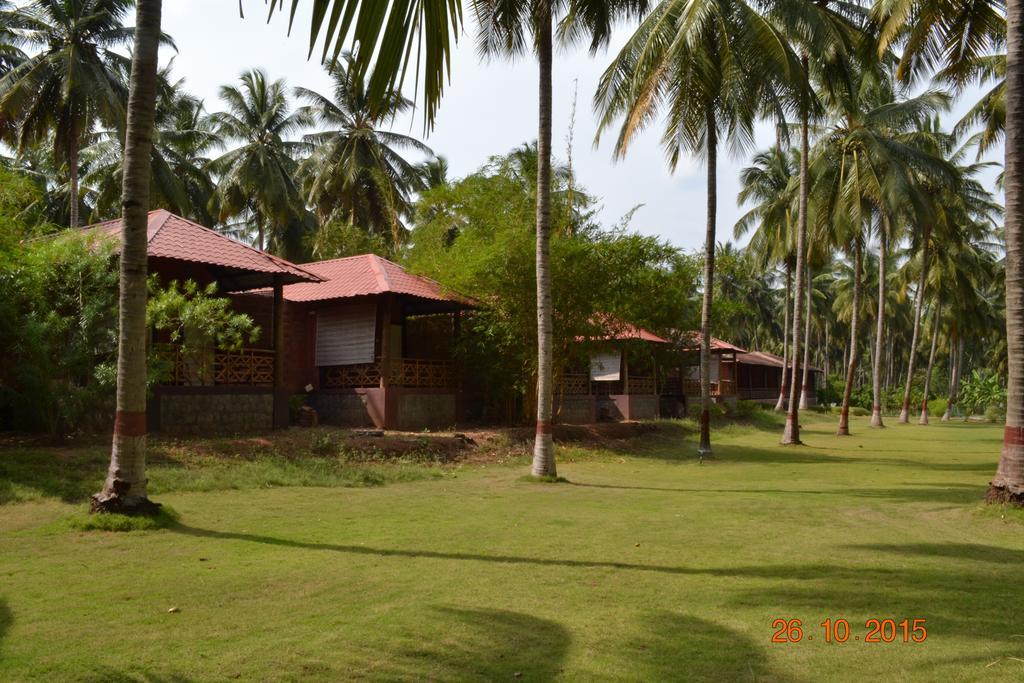 Ambrra River Resort Pollachi Exterior photo