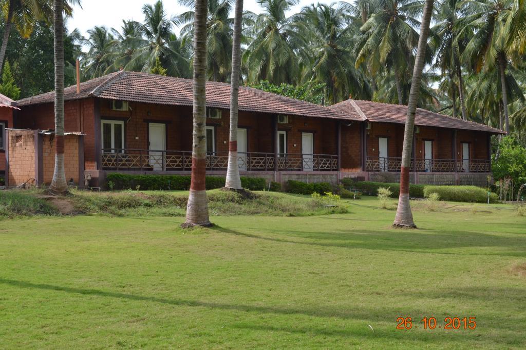 Ambrra River Resort Pollachi Exterior photo