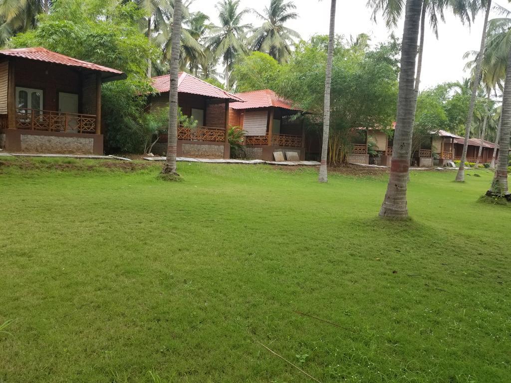 Ambrra River Resort Pollachi Exterior photo